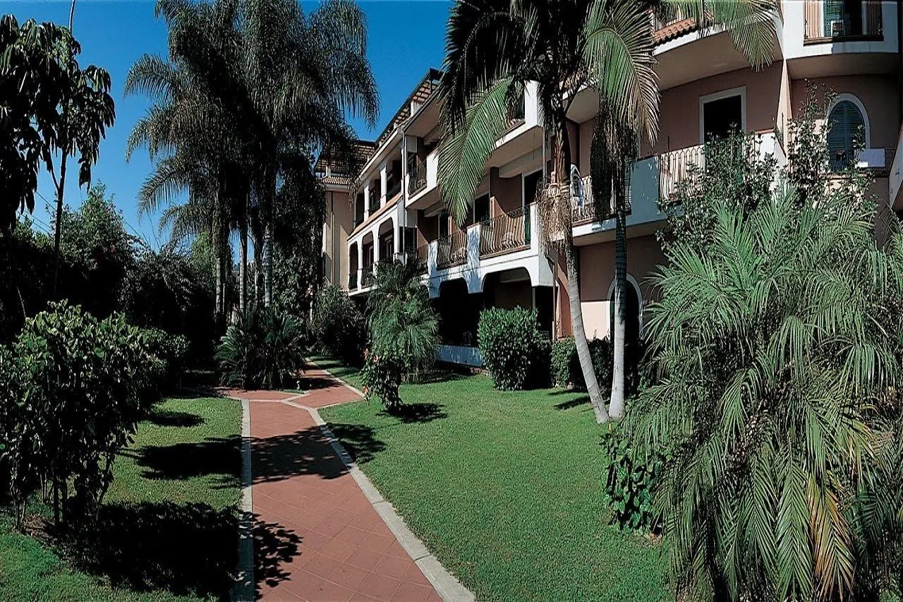 Hotel Caparena Ταορμίνα