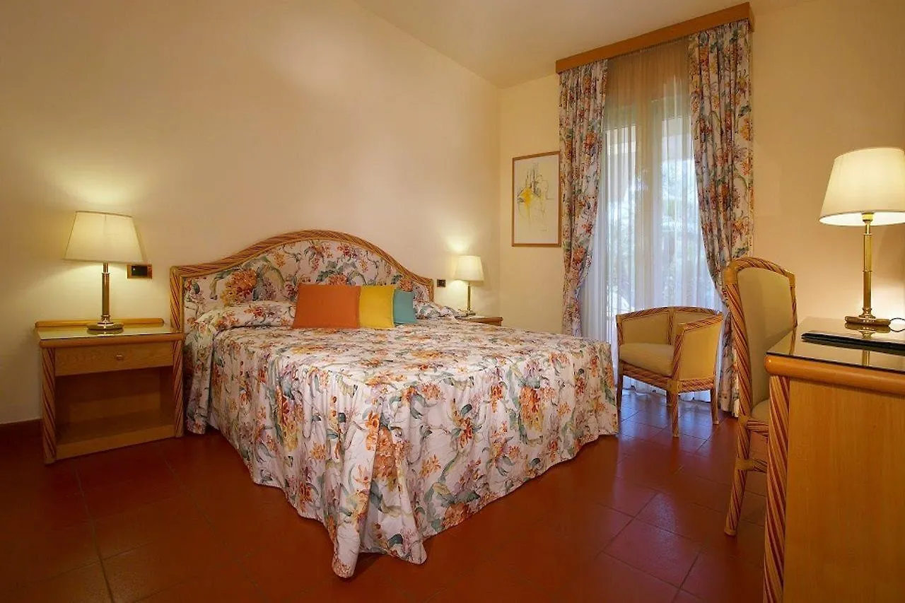 Hotel Caparena Ταορμίνα 4*,  Ιταλία