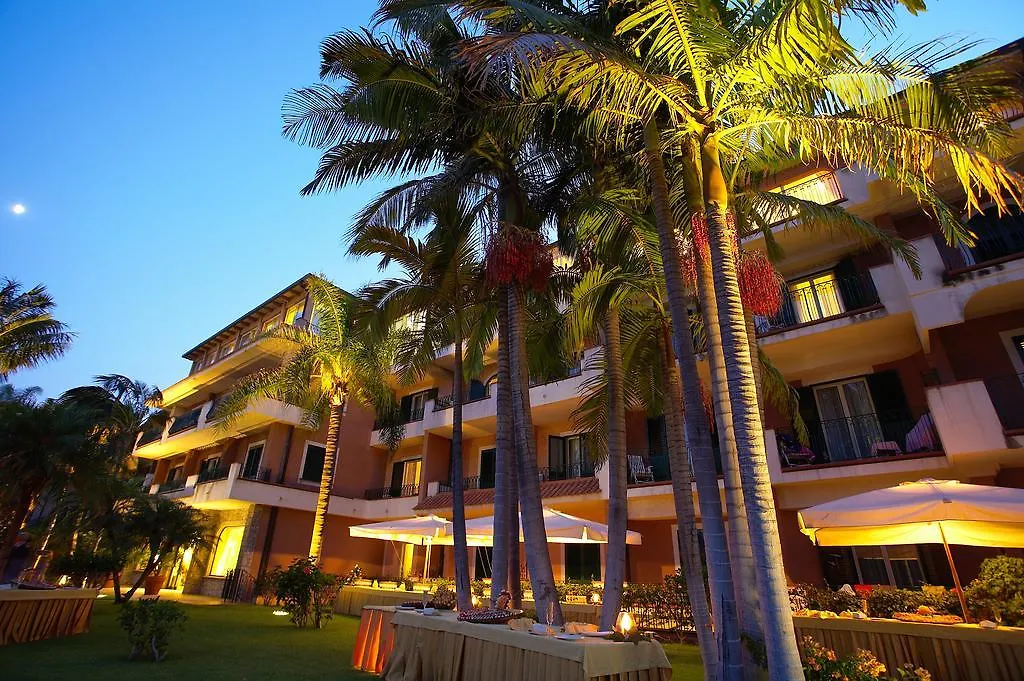Hotel Caparena Taormina