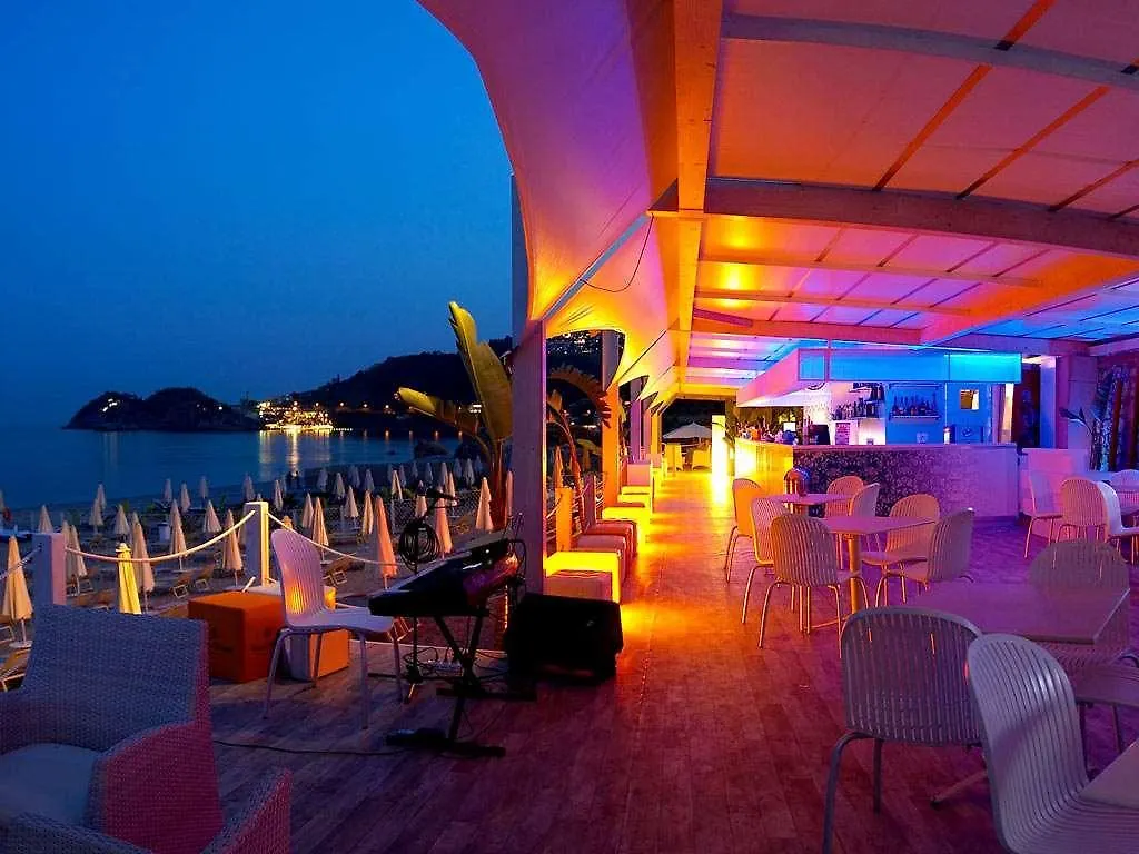 Hotel Caparena Taormina